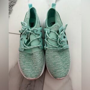 Everlast women’s sneakers